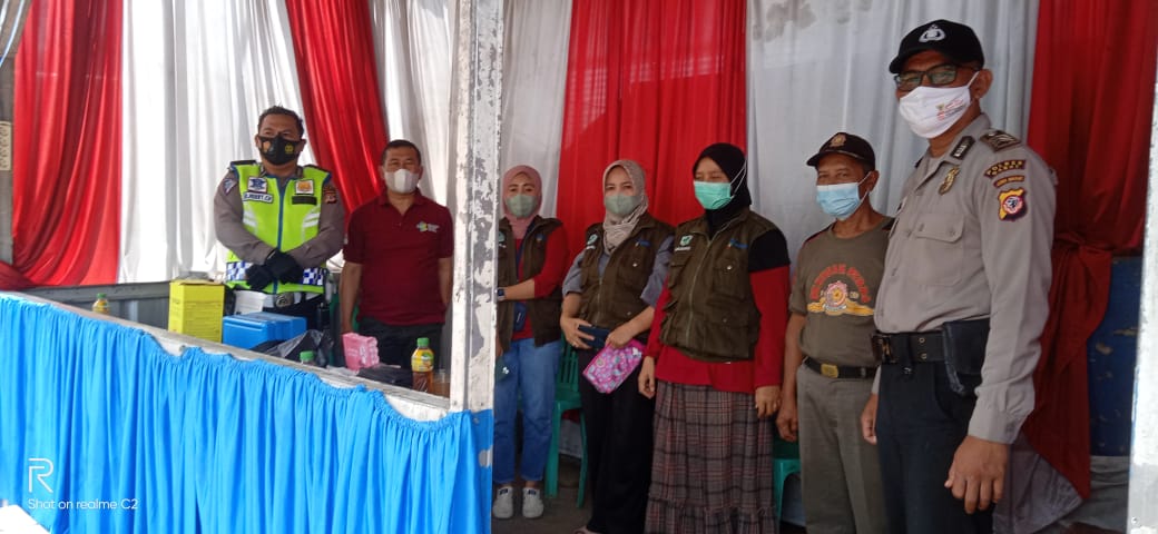 camat-kersamanah-garut-hari-pertama-di-tahun-baru-2022-arus-kendaraan-jalan-nasional-aman